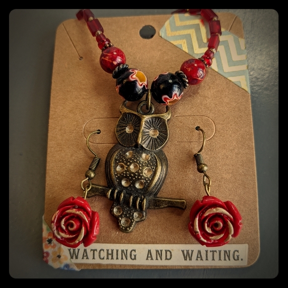 Jewelry - Picture 1 of 5